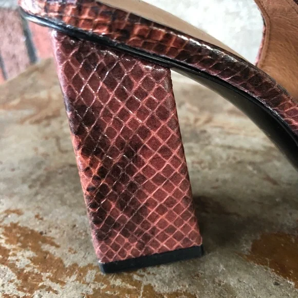 Chinese Laundry pink snake sling back pump - Picture 10 of 11